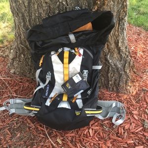 BRAND NEW Mountain Hardware 70 liter backpack.